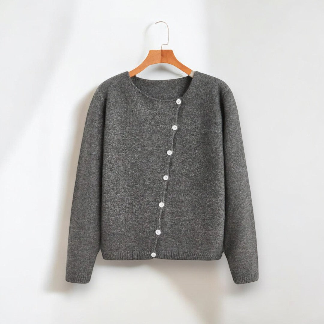 Lova® | Knappstickad Tröja