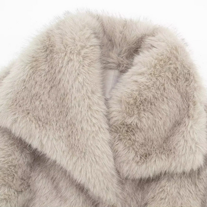 GLAMOUR - Cappotto in pelliccia