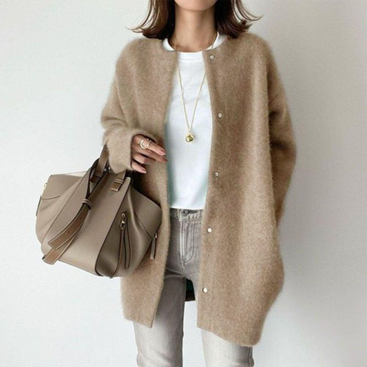Anspruchsvolle Strickjacke