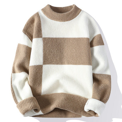 Schwerer Strickpullover
